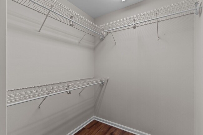 Building Photo - 3303 Marsh View Dr