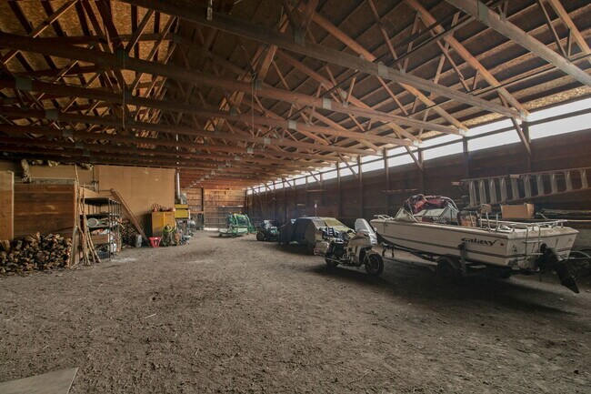 Building Photo - 859 Old Kirk Rd