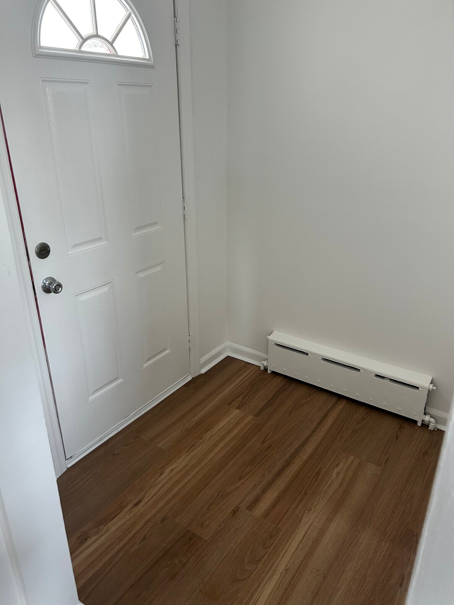 Building Photo - 143 Armstrong Ave