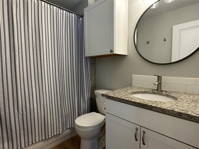 Building Photo - 7217 Aldea Dr