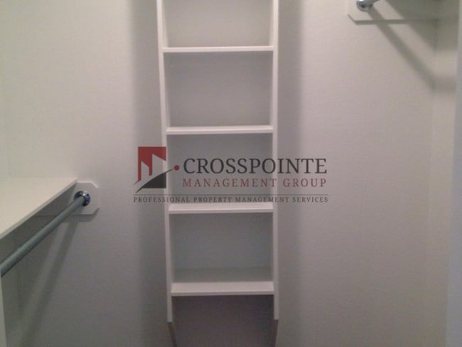 Building Photo - AVAILABLE: 2 Bedroom, 2 Bathroom Duplex in Lindale!