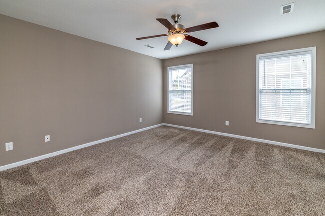 Building Photo - 2715 Honey Hill Rd