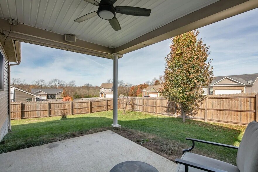 Building Photo - 138 Nathan Hale Dr