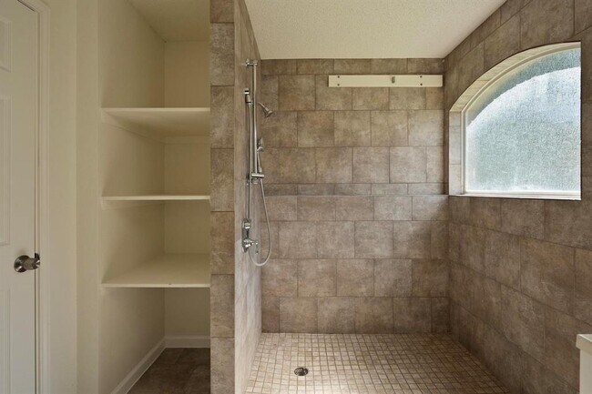 Building Photo - 1201 Marigold Way