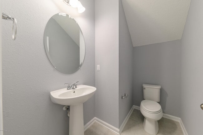 Building Photo - 180 Concave Ln