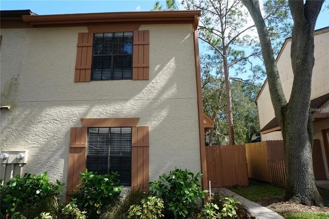 Building Photo - 2404 Brigadoon Dr