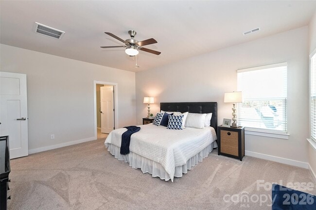 Building Photo - 12620 ES Draper Dr