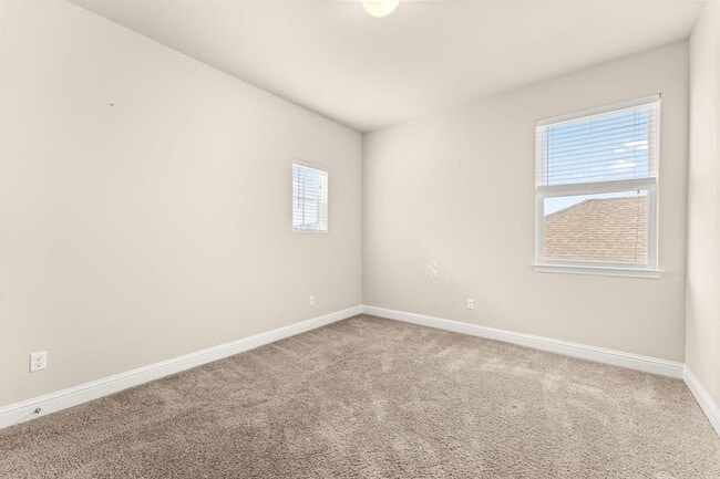 Building Photo - 5600 Rio Chama Cove