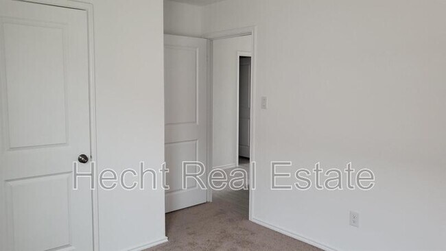 Building Photo - 5911 Coahulia Rdg