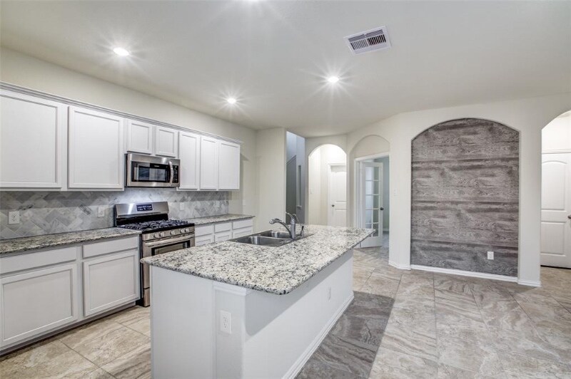 Building Photo - 4354 Umber Shadow Dr