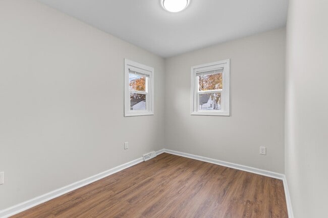 Building Photo - 19973 Lumpkin St