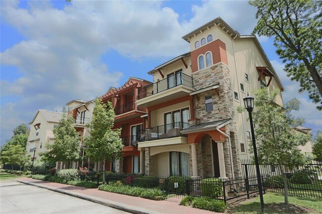 Building Photo - 20123 Chasewood Park Dr