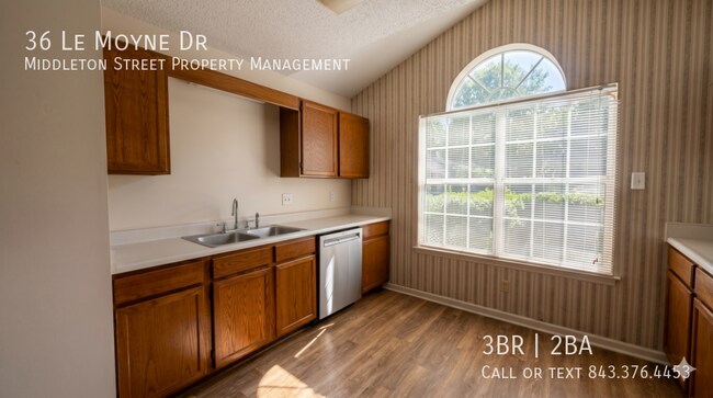 Building Photo - 36 Le Moyne Dr