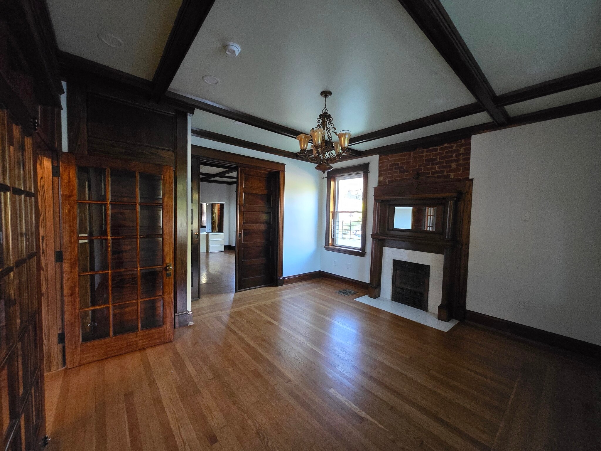 Building Photo - 2325 Reading Rd