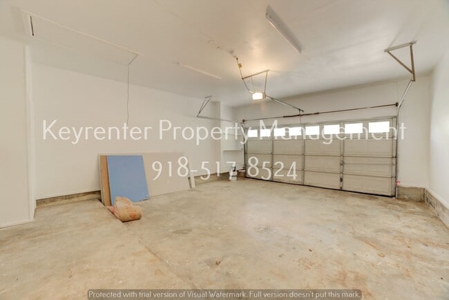 Building Photo - Recently Renovated 3 Bed 2 Bath in Collinsville!