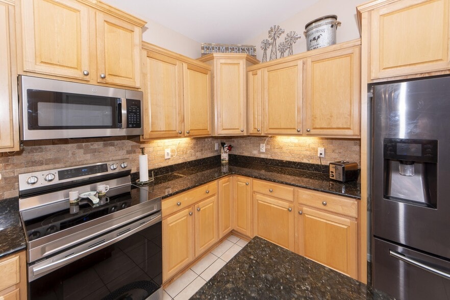 Building Photo - 2613 Spivey Ct