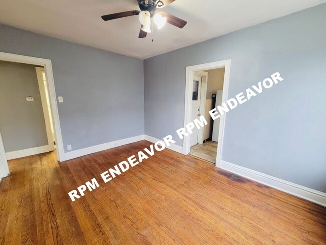 Building Photo - 4815 Anderson Ave
