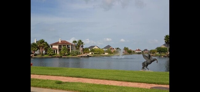 Building Photo - 14207 Cairns Ct