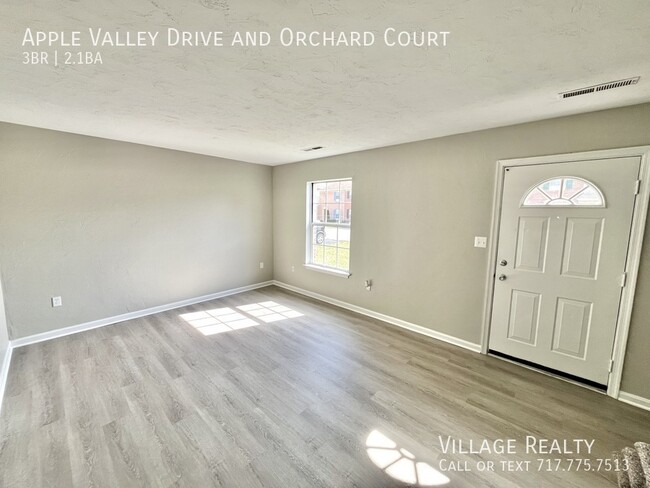 Building Photo - 910 Apple Valley Dr