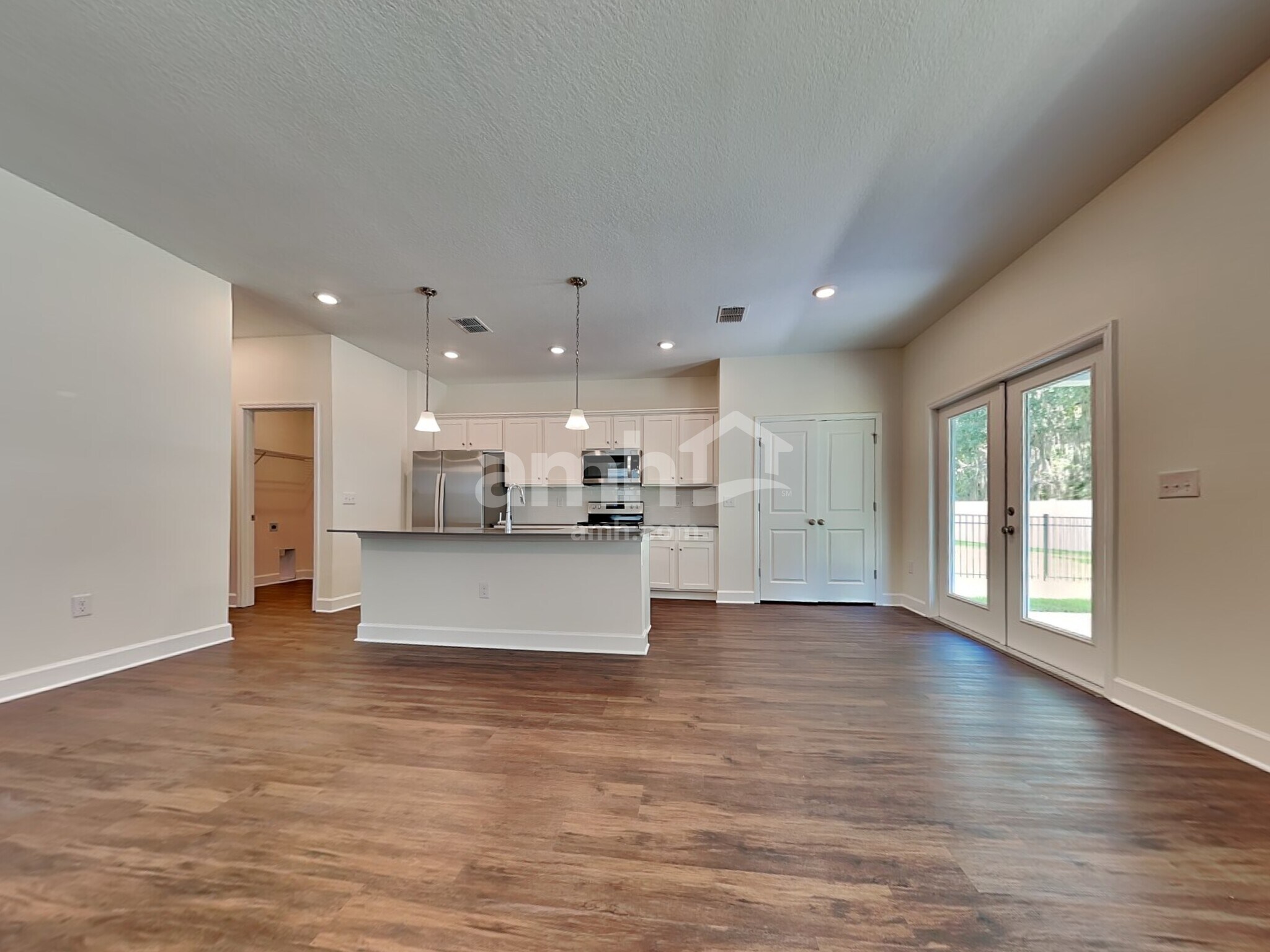 Building Photo - 1073 Walden Pond Dr