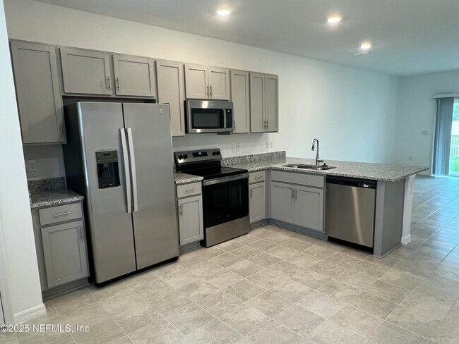 Building Photo - 7271 Sabal Ter