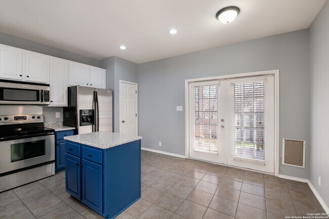 Building Photo - 6422 Oldham Cove