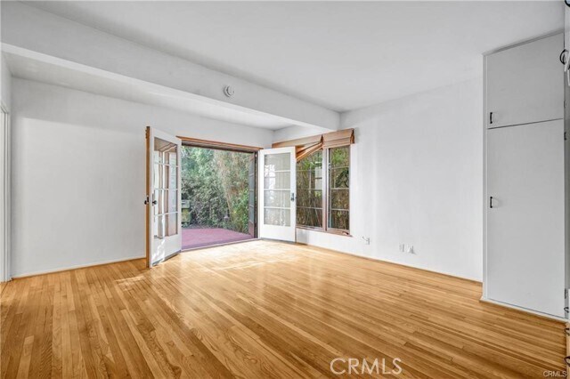 Building Photo - 2007 Glenneyre St