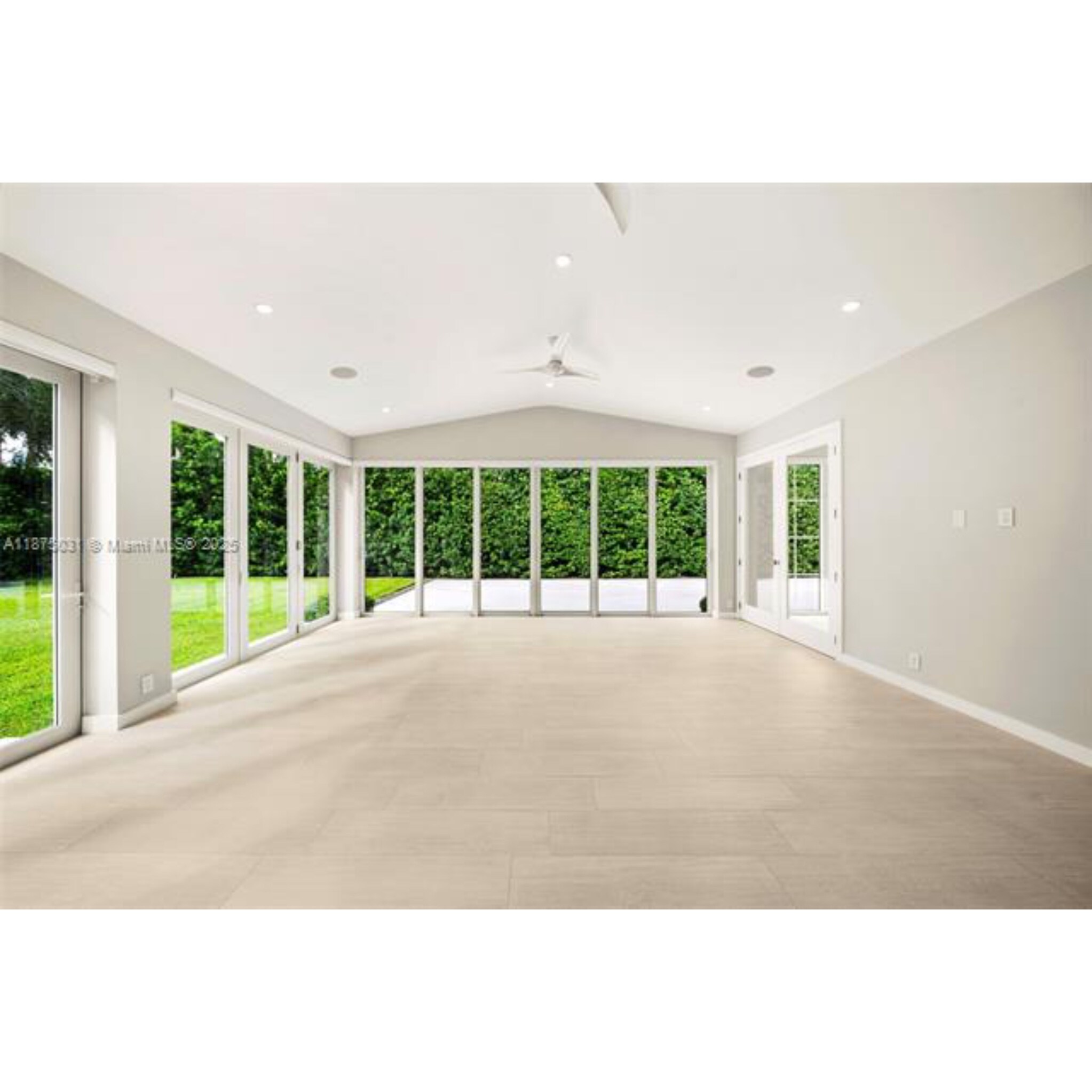 Building Photo - 4380 Lake Rd