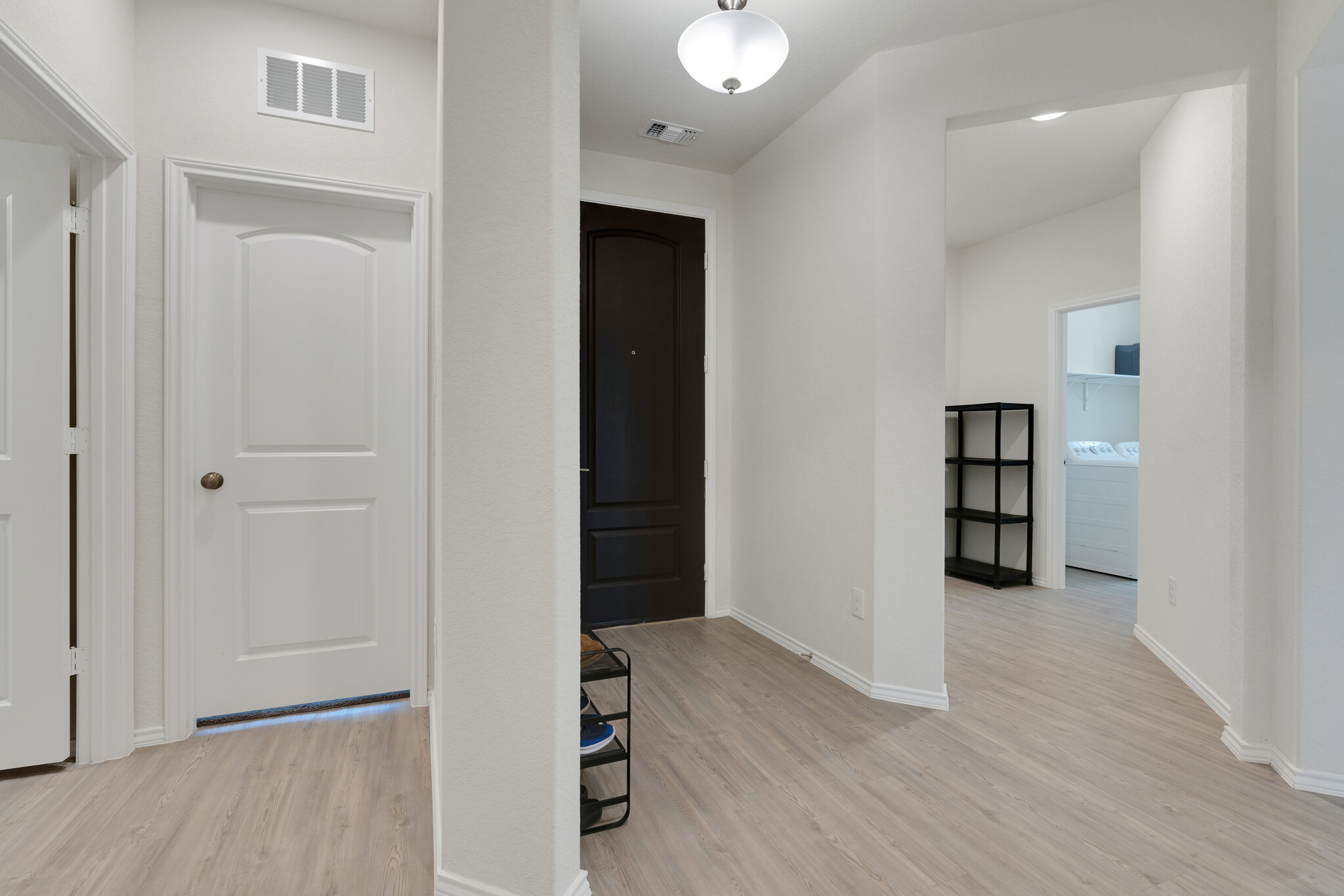 Building Photo - 4733 Whaler