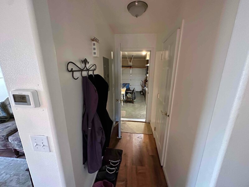 Building Photo - 3001 N Chandelle Ct