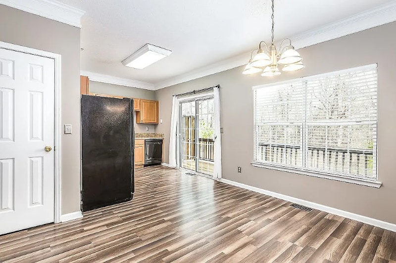 Building Photo - 1311 Rocking Chair Ct