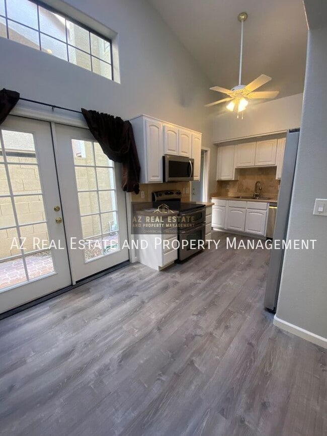 Building Photo - 7465 W Denaro Dr