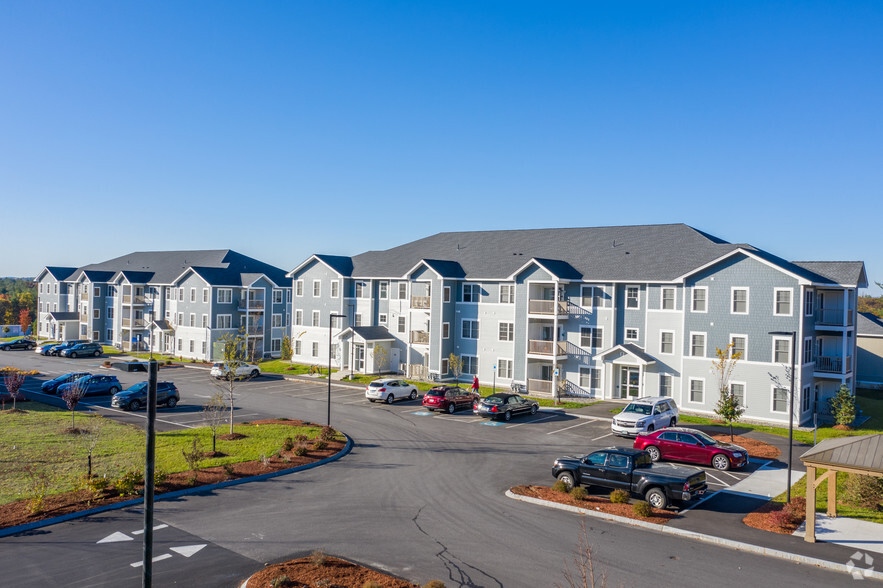 Primary Photo - Residences at MacGregor Cut