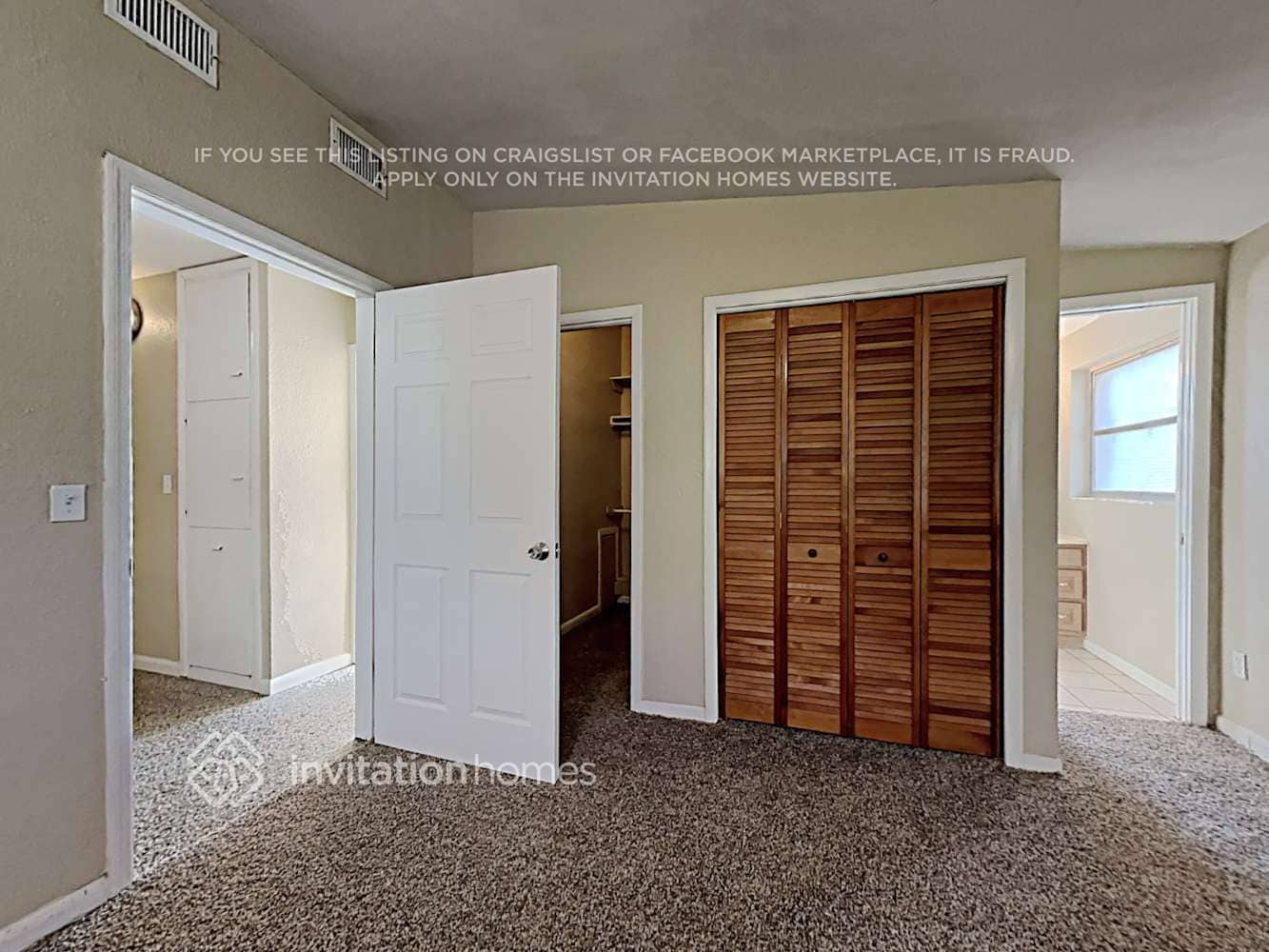 Building Photo - 2209 Curtis Dr S