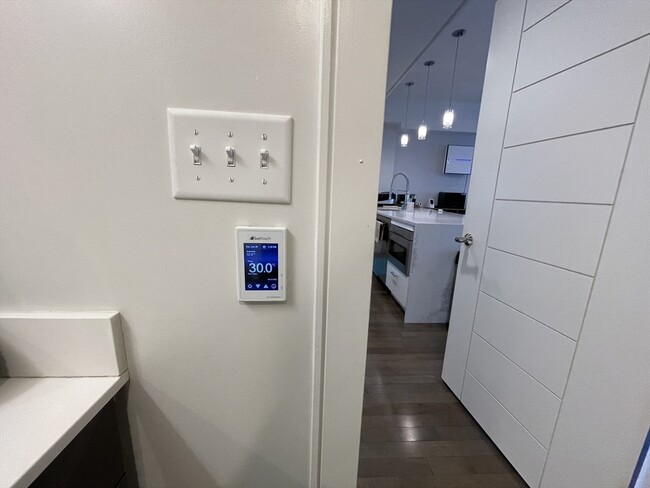 Building Photo - 262 Monsignor O'Brien Hwy