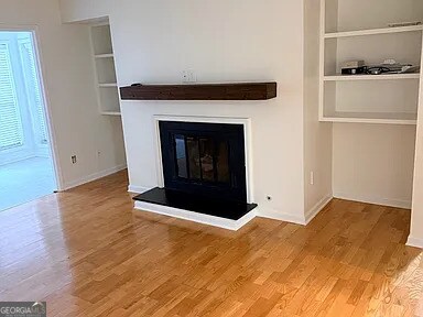 Building Photo - 301 Dunbar Dr