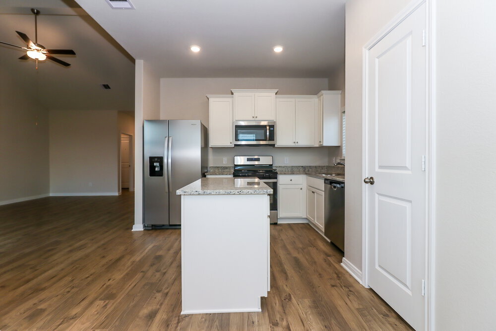 Building Photo - 404 San Miguel Crk Dr