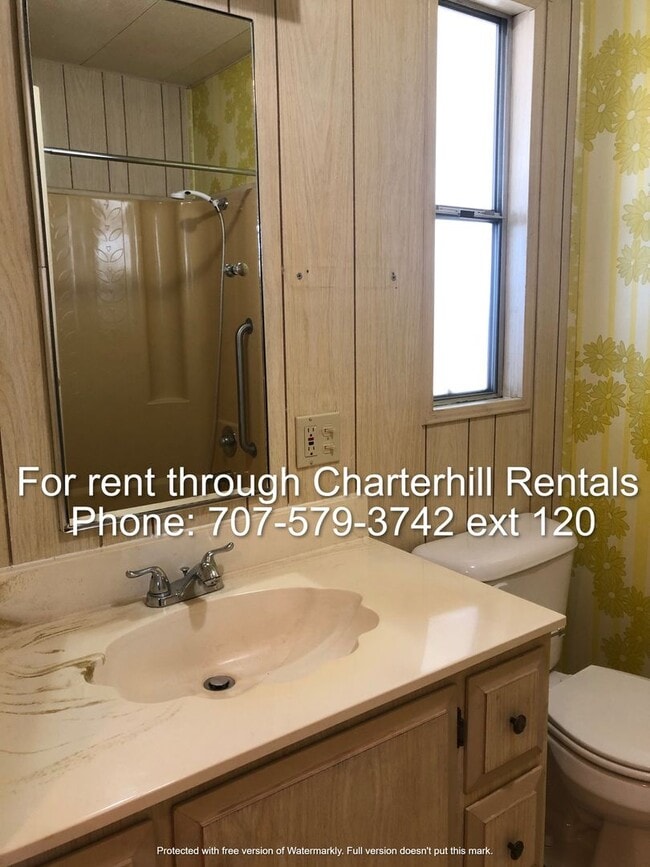 Building Photo - Seniors (must be age 55+) Valle Vista community for occupants age 55 and over community - 2 bedro...