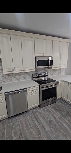 Building Photo - 3800 Raiders Ridge Dr