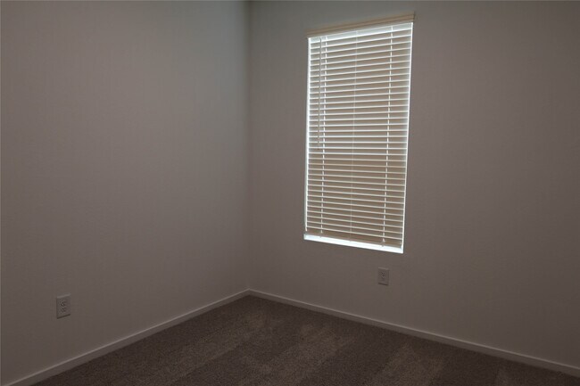 Building Photo - 16948 Juniper Blossom Bnd