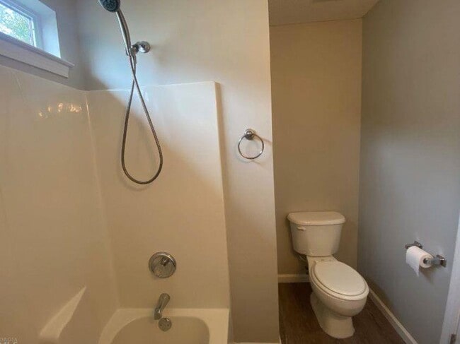 Building Photo - 230 Stirling Bridge Dr