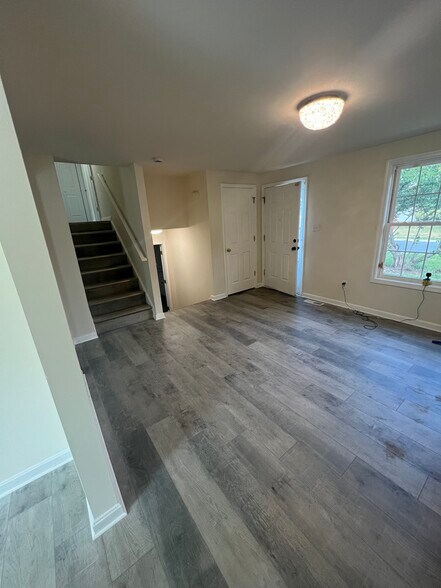 Building Photo - 3515 Norwood Ct