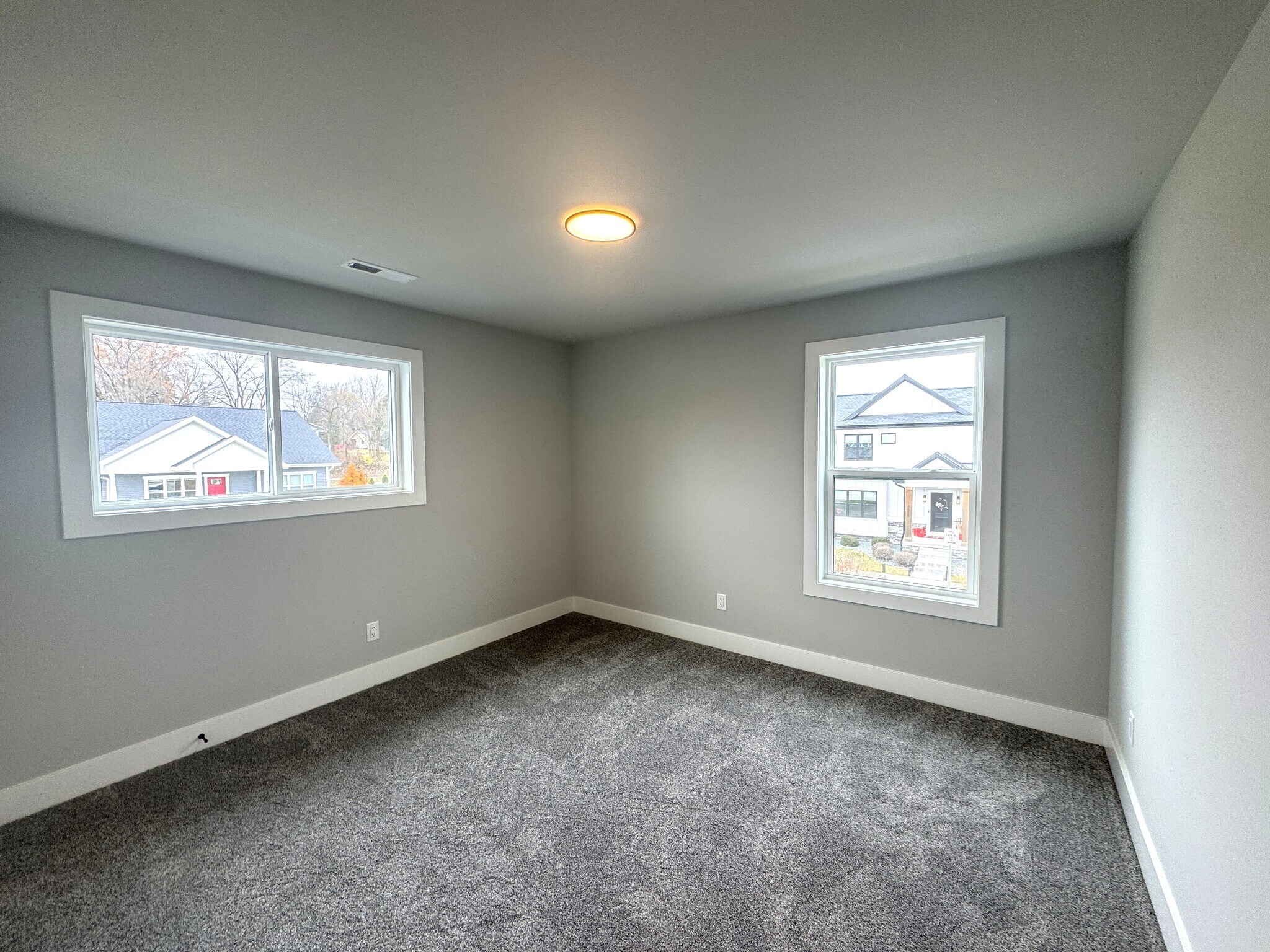 Building Photo - 2798 Endive Dr