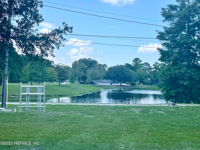 Building Photo - 5391 Golf Course Dr