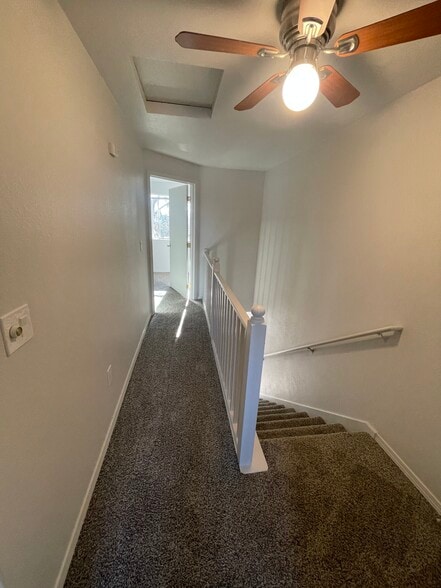 Building Photo - 508 NE Negus Loop