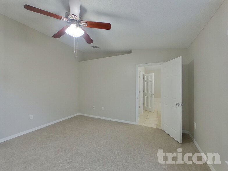 Building Photo - 2718 Port Ct