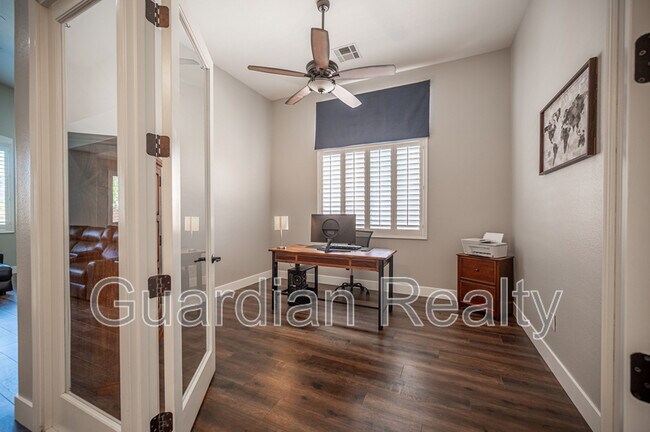 Building Photo - 11112 Pine Greens Ct