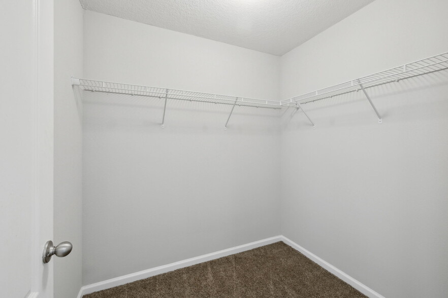Building Photo - 418 Ashby Landing Way