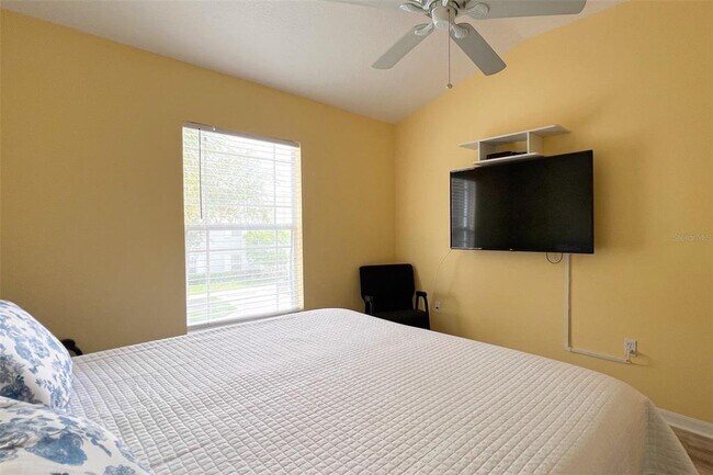 Building Photo - 14741 Amberjack Terrace