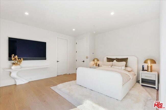 Building Photo - 5757 Hoback Glen Rd